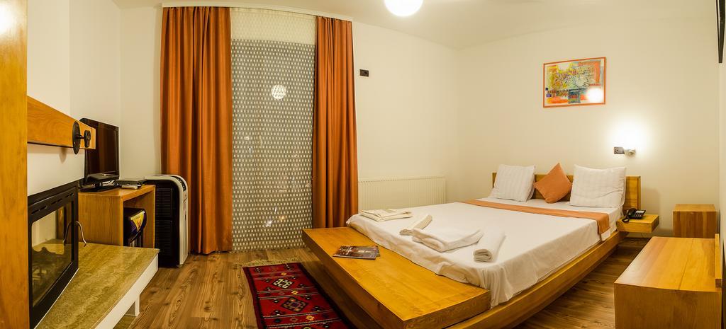 Hotel Prizreni Quarto foto